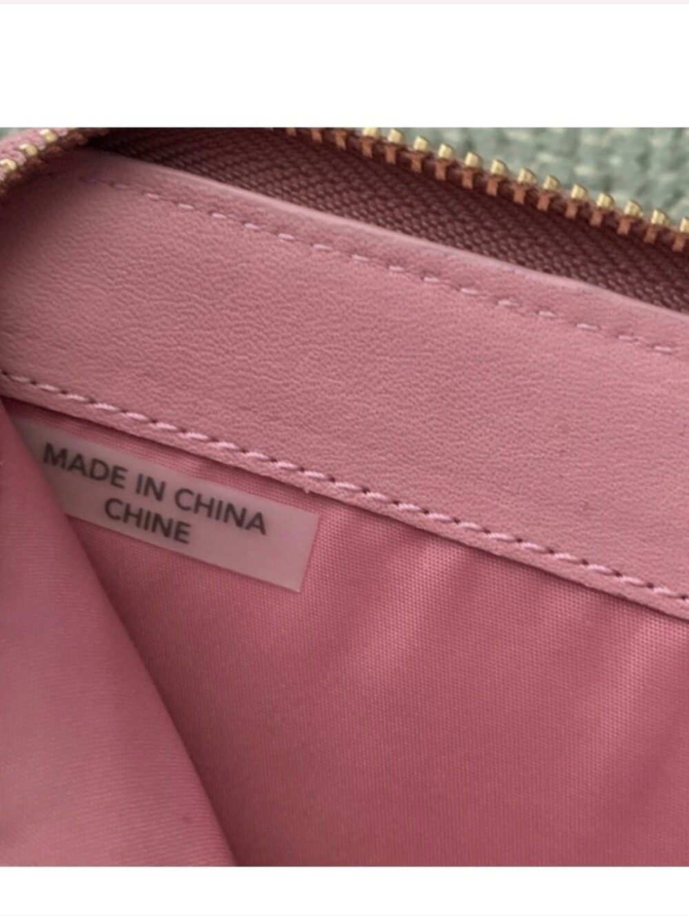 Coach Saffiano Zip-Around Wallet in Dusty Mauve EUC - Picture 7 of 12